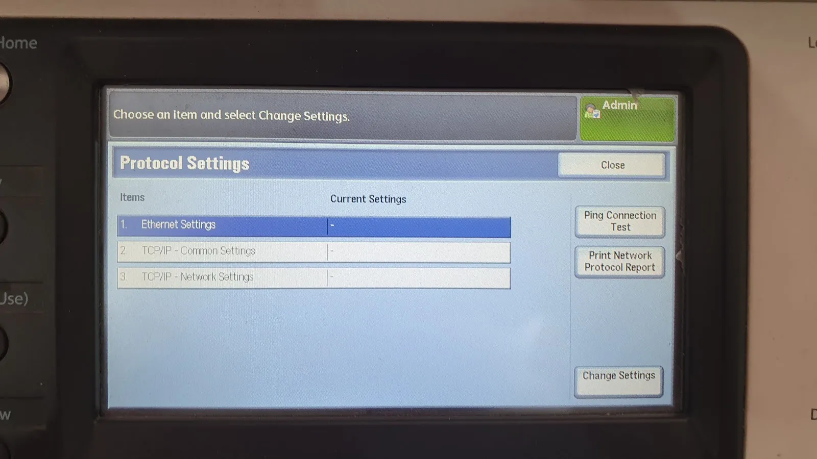 Daftar protokol jaringan di printer, dengan opsi 'TCP/IP - Network Settings' tersedia.